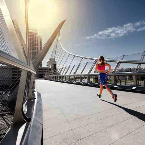 05Harbor-Drive-Fussgaengerbruecke_iStock_Michael_Svoboda.png