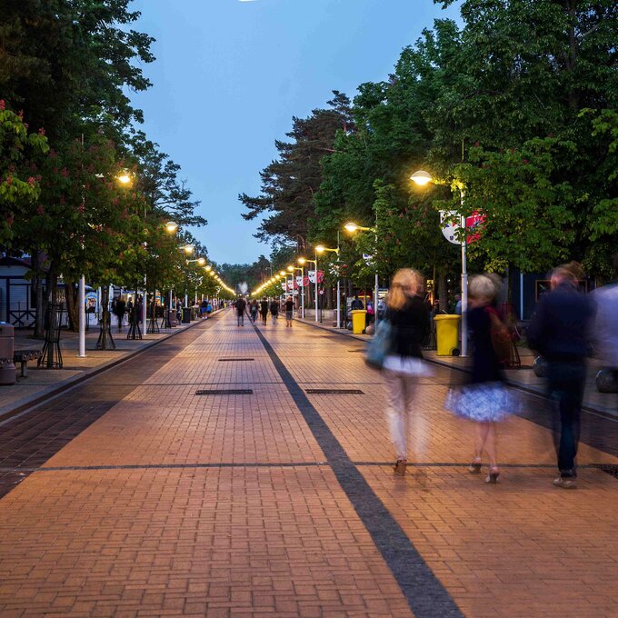 01_Smarte_Lichtkonzepte_fuer_die_Stadt_von_morgen.jpg