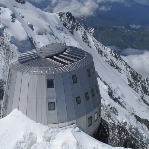 01_WZV_Der_Berg_ruft_Edelstahl_Rostfrei_auf_der_Alm.JPG