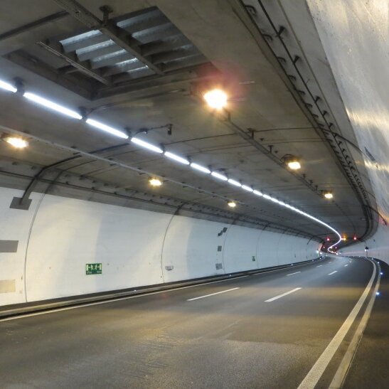Bild_01_Tunnelklappen_aus_ER_SIROCCO.jpg