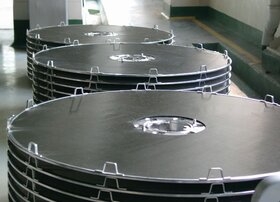 06_WZV_Edelstahlfilter_fuer_Reinheit_und_Hygiene.JPG Filterscheiben aus Edelstahl Rostfrei