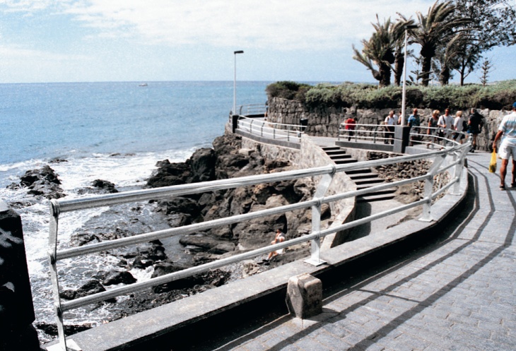 WZV_Railing_Gran_Canaria_Outokumpu_klein.jpg